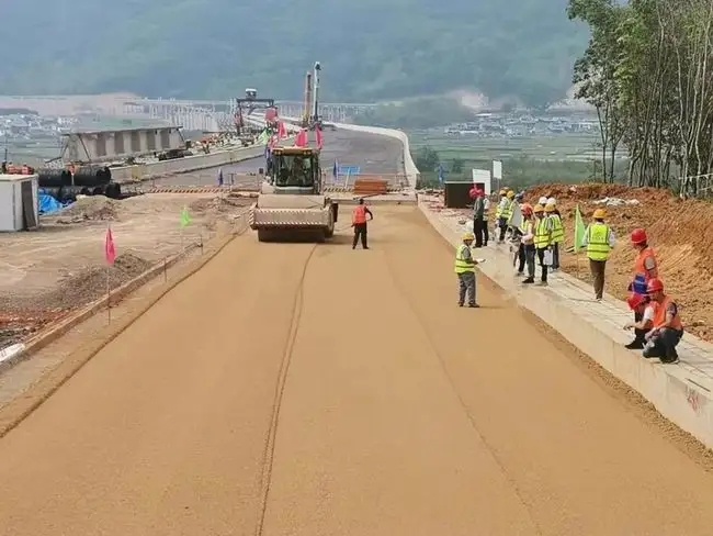 潜江经济开发区路基工程